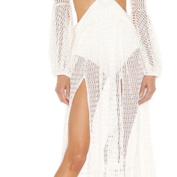 Elegant White Maxi Dress - Picture 2 of 5